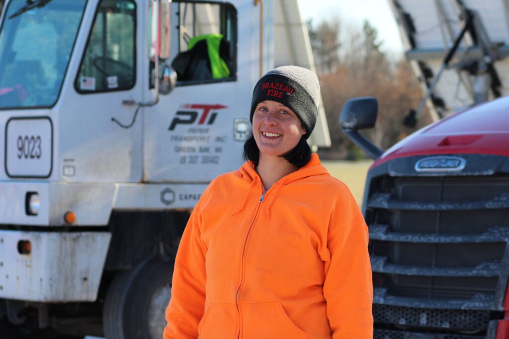 Samantha Monfort Women in Trucking (5)